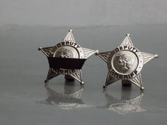 two Deputy Sheriff 5 point star Blackinton sil-tone badges with lion on scales of justice seal wOne badge shrouded with a Badgeart 1/2 inch mourning band